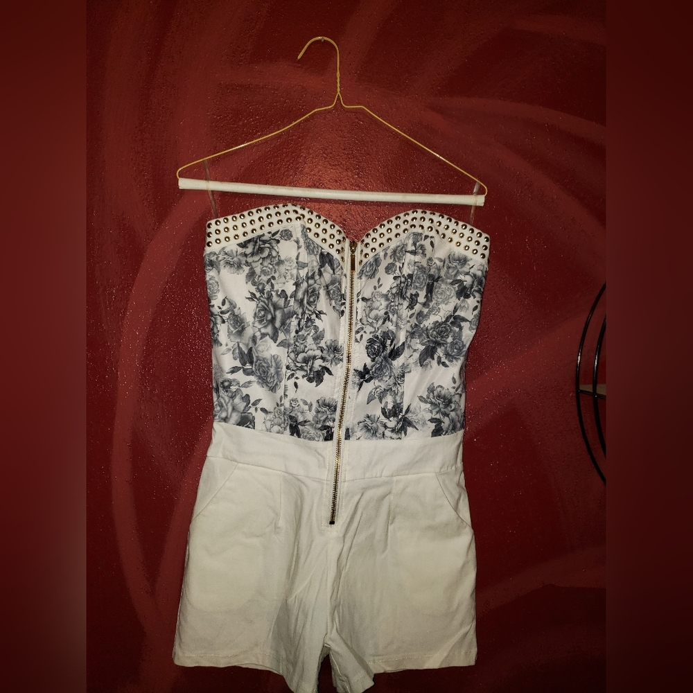Never Woren Carmin Strapless Jumpsuit
